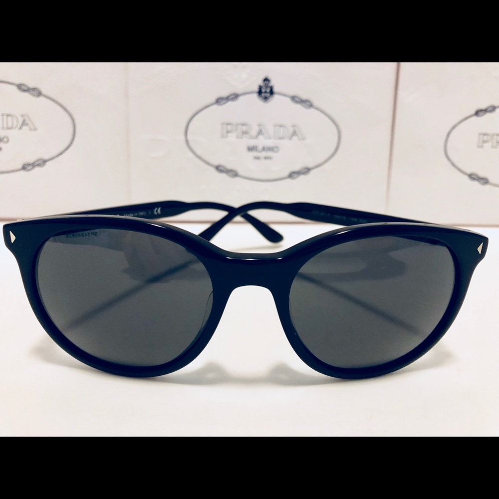 Prada Men's Sunglasses Black Dark Gray Lens New 53